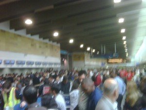 img00178-20090816-0707 check-in 'line' at Bogota airport